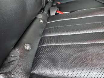 Vauxhall Grandland X 1.6 13.2kWh Business Edition Nav Premium Auto 4WD Euro 6 (s/s) 5