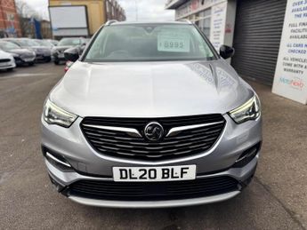 Vauxhall Grandland X 1.6 13.2kWh Business Edition Nav Premium Auto 4WD Euro 6 (s/s) 5