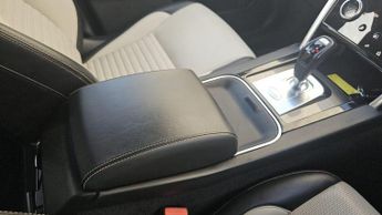 Land Rover Discovery Sport 2.0 D180 MHEV R-Dynamic HSE Auto 4WD Euro 6 (s/s) 5dr