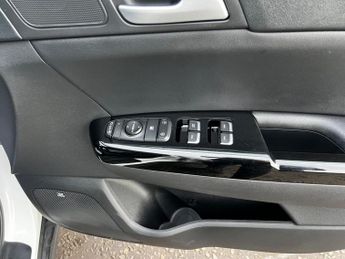 Kia Sportage 1.7 CRDi 3 DCT Euro 6 (s/s) 5dr