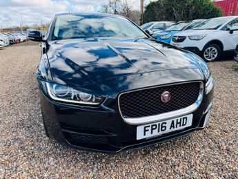 Jaguar XE 2.0d Portfolio Auto Euro 6 (s/s) 4dr
