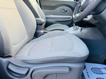 Kia Soul 27kWh EV Auto 5dr