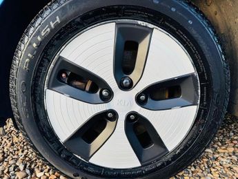 Kia Soul 27kWh EV Auto 5dr