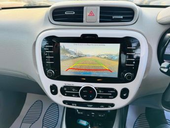 Kia Soul 27kWh EV Auto 5dr