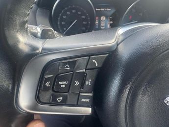 Jaguar XE 2.0d R-Sport Auto Euro 6 (s/s) 4dr