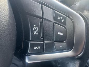 Jaguar XE 2.0d R-Sport Auto Euro 6 (s/s) 4dr