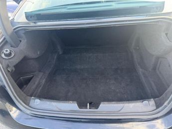 Jaguar XE 2.0d R-Sport Auto Euro 6 (s/s) 4dr