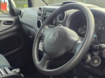 Citroen Berlingo 1.6 BlueHDi Feel Multispace MPV 5dr Diesel ETG6 Euro 6 (s/s) (10