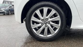 Toyota Yaris 1.5 VVT-h Icon E-CVT Euro 6 (s/s) 5dr