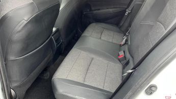 Toyota Corolla 1.8 VVT-h Design CVT Euro 6 (s/s) 5dr