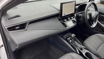 Toyota Corolla 1.8 VVT-h Design CVT Euro 6 (s/s) 5dr