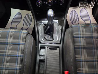 Volkswagen Golf 1.4 TSI GTE Nav DSG Euro 6 (s/s) 5dr