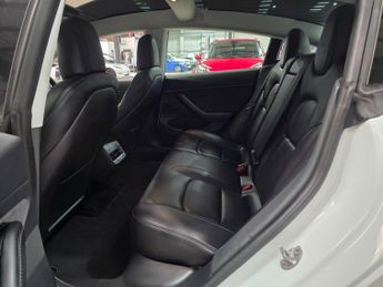 Tesla Model 3 (Dual Motor) Performance Auto 4WDE 4dr (Performance Upgrade)