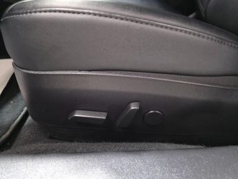 Tesla Model 3 (Dual Motor) Performance Auto 4WDE 4dr (Performance Upgrade)