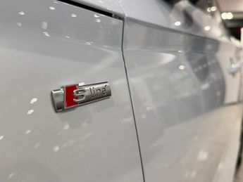 Audi Q5 2.0 TFSI 45 Black Edition SUV 5dr Petrol S Tronic quattro Euro 6