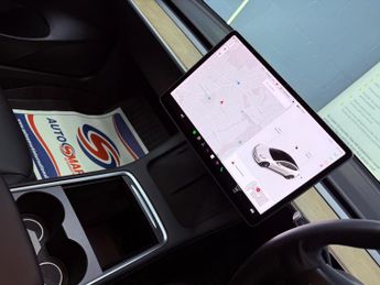 Tesla Model 3 Standard Range Plus Auto RWD 4dr