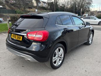 Mercedes-Benz GLA 2.1 GLA220d Sport (Executive) 7G-DCT 4MATIC Euro 6 (s/s) 5dr