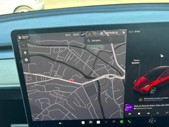 Tesla Model Y (Dual Motor) Long Range Auto 4WDE 5dr