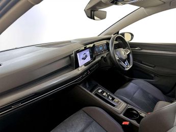 Volkswagen Golf 1.5 eTSI MHEV Style Hatchback 5dr Petrol Hybrid DSG Euro 6 (s/s)