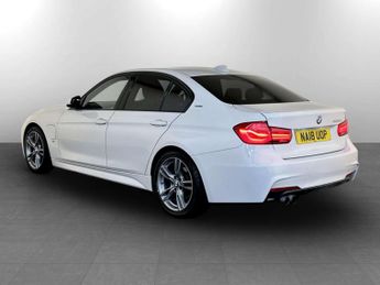 BMW 3 Series 2.0 330e 7.6kWh M Sport Saloon 4dr Petrol Plug-in Hybrid Auto Eu