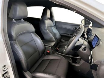 MG MG4 64kWh Trophy Long Range Hatchback 5dr Electric Auto (203 ps)