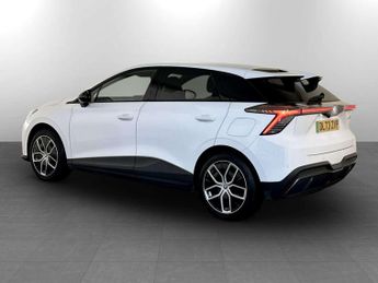MG MG4 64kWh Trophy Long Range Hatchback 5dr Electric Auto (203 ps)
