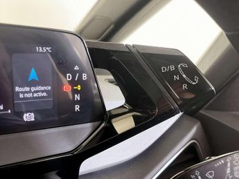 Volkswagen ID.3 Pro Performance 58kWh Family Hatchback 5dr Electric Auto (204 ps