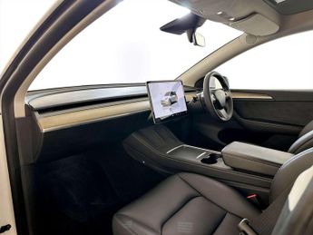 Tesla Model Y SUV 5dr Electric Auto RWD (346 ps)