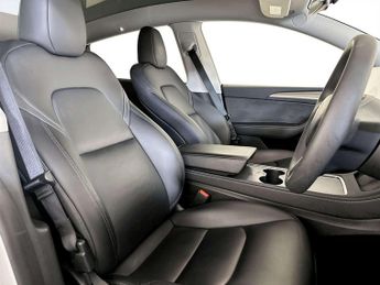 Tesla Model Y SUV 5dr Electric Auto RWD (346 ps)