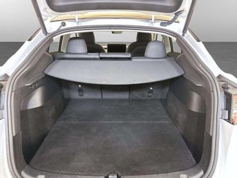 Tesla Model Y SUV 5dr Electric Auto RWD (346 ps)