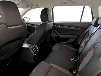 Skoda Octavia 2.0 TDI SE Technology Estate 5dr Diesel Manual Euro 6 (s/s) (116