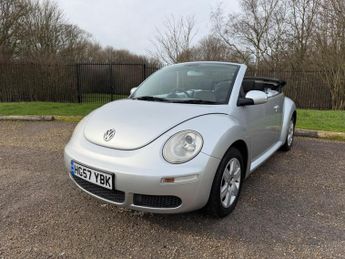 Volkswagen Beetle 1.6 Luna Cabriolet Euro 4 2dr