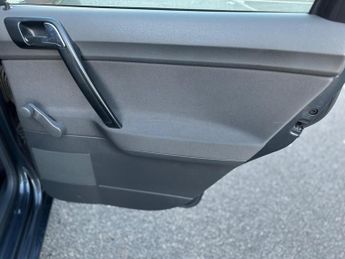 Volkswagen Polo 1.4 S 5dr