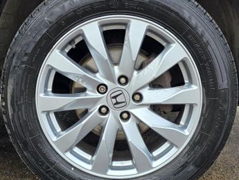 Honda CR-V 2.0 i-VTEC EX SUV 5dr Petrol Auto 4WD Euro 5 (150 ps)