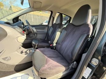 Toyota AYGO 1.0 VVT-i Ice MultiMode Euro 5 5dr