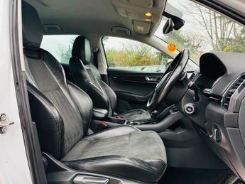 Skoda Karoq 1.6 TDI SE L DSG Euro 6 (s/s) 5dr