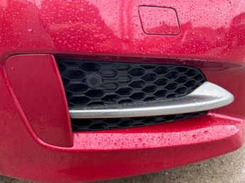 Jaguar XE 2.0d R-Sport Auto Euro 6 (s/s) 4dr