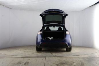 Tesla Model Y (Dual Motor) Long Range Auto 4WDE 5dr