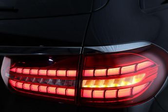 Mercedes-Benz E Class 2.0 E220dh MHEV AMG Line Night Edition (Premium Plus) G-Tronic+ 
