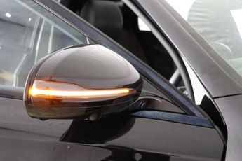 Mercedes-Benz E Class 2.0 E220dh MHEV AMG Line Night Edition (Premium Plus) G-Tronic+ 