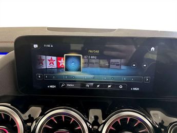 Mercedes-Benz EQA EQA 250 66.5kWh AMG Line (Premium) SUV 5dr Electric Auto (190 ps