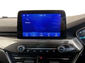 Ford Focus 1.0T EcoBoost Titanium Hatchback 5dr Petrol Manual Euro 6 (s/s) 