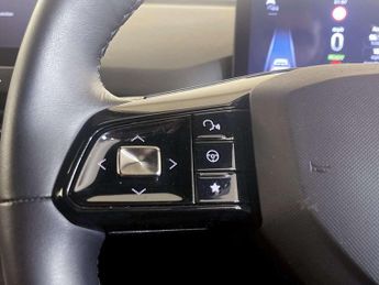 MG MG4 64kWh Trophy Long Range Hatchback 5dr Electric Auto (203 ps)