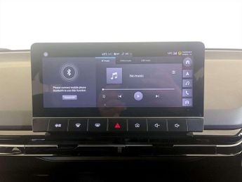 MG MG4 64kWh Trophy Long Range Hatchback 5dr Electric Auto (203 ps)