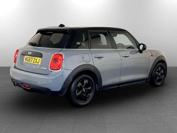 MINI Hatch 1.5 Cooper Hatchback 5dr Petrol Manual Euro 6 (s/s) (136 ps)