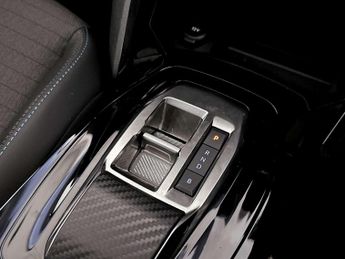 Peugeot E-208 50kWh Allure Premium + Hatchback 5dr Electric Auto (7.4kW Charge