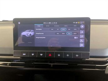MG MG4 64kWh Trophy Long Range Hatchback 5dr Electric Auto (203 ps)