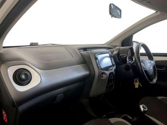 Toyota AYGO 1.0 VVT-i x-play Hatchback 5dr Petrol Manual Euro 6 (71 ps)