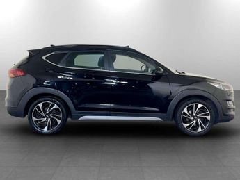 Hyundai TUCSON 2.0 CRDi MHEV Premium SE SUV 5dr Diesel Hybrid Auto 4WD Euro 6 (