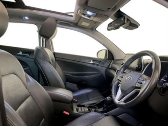 Hyundai TUCSON 2.0 CRDi MHEV Premium SE SUV 5dr Diesel Hybrid Auto 4WD Euro 6 (